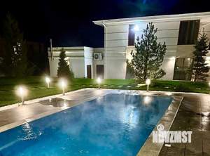 Дом 400м², 2-этажный, участок 18 сот.