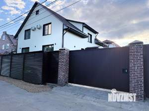 Дом 210м², 2-этажный, участок 6 сот.