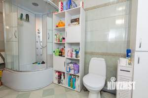 Дом 250м², 2-этажный, участок 11 сот.