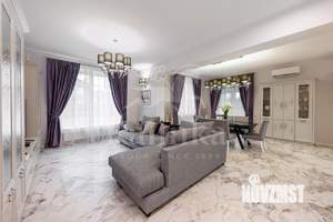 Дом 266м², 2-этажный, участок 12 сот.