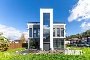 Дом 142м², 2-этажный, участок 6 сот.