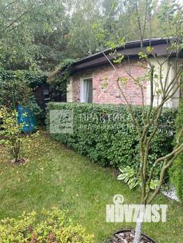 Таунхаус 318м², 3-этажный, участок 8 сот.