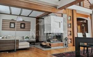 Дом 400м², 2-этажный, участок 0 сот.