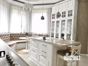 Дом 325м², 3-этажный, участок 6 сот.