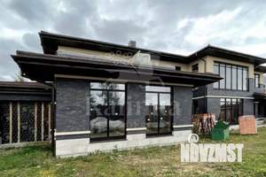 Дом 650м², 3-этажный, участок 13 сот.