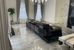 Дом 270м², 3-этажный, участок 3 сот.