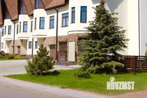 Таунхаус 283м², 3-этажный, участок 5 сот.