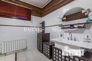 Дом 600м², 2-этажный, участок 20 сот.