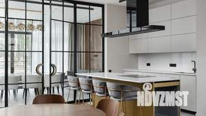 Коттедж 900м², 3-этажный, участок 5 сот.