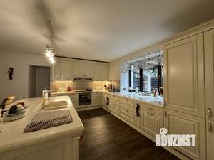 Коттедж 1000м², 3-этажный, участок 20 сот.