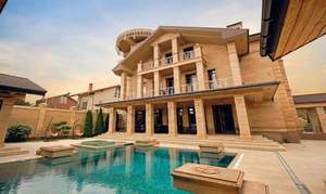 Дом 1737м², 4-этажный, участок 15 сот.