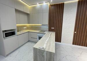 Дом 224м², 2-этажный, участок 4 сот.