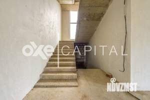 Дом 952м², 4-этажный, участок 24 сот.