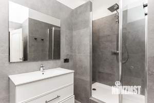 Дом 450м², 2-этажный, участок 6 сот.