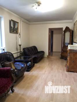 Дом 330м², 2-этажный, участок 30 сот.