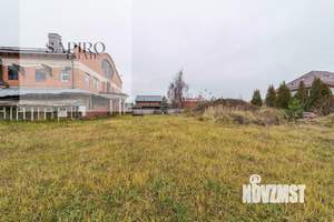 Дом 1300м², 3-этажный, участок 32 сот.