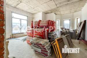 Дом 952м², 4-этажный, участок 24 сот.