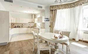 Дом 800м², 2-этажный, участок 0 сот.