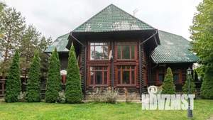 Коттедж 700м², 3-этажный, участок 15 сот.