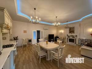 Таунхаус 189м², 2-этажный, участок 2 сот.