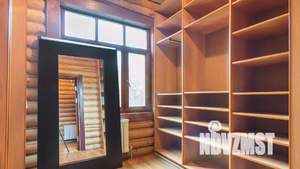 Коттедж 700м², 3-этажный, участок 15 сот.