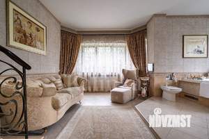 Дом 760м², 3-этажный, участок 30 сот.