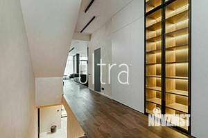 Таунхаус 900м², 4-этажный, участок 3 сот.