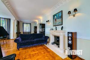 Дом 367м², 2-этажный, участок 20 сот.