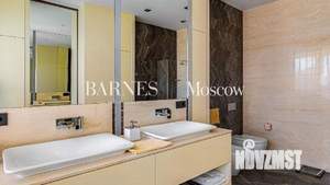 Дом 438м², 2-этажный, участок 22 сот.