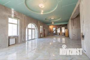 Коттедж 1018м², 3-этажный, участок 12 сот.