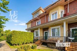 Таунхаус 260м², 3-этажный, участок 2 сот.