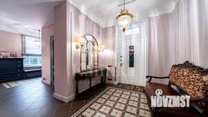 Таунхаус 420м², 3-этажный, участок 6 сот.