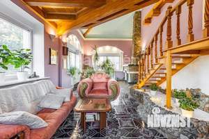 Дом 577м², 4-этажный, участок 13 сот.