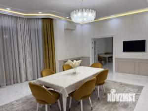 Дом 615м², 3-этажный, участок 32 сот.