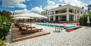 Дом 1663м², 3-этажный, участок 0 сот.