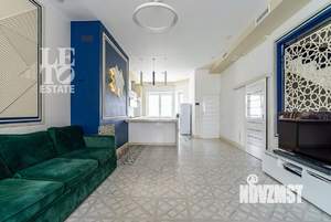 Таунхаус 260м², 3-этажный, участок 2 сот.