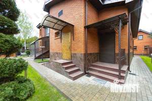 Дом 537м², 3-этажный, участок 12 сот.