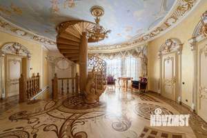 Коттедж 1778м², 3-этажный, участок 28 сот.