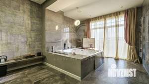 Таунхаус 290м², 3-этажный, участок 5 сот.