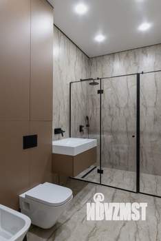 Таунхаус 210м², 2-этажный, участок 3 сот.