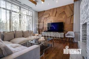 Дом 590м², 2-этажный, участок 15 сот.