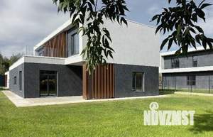 Дом 437м², 2-этажный, участок 10 сот.