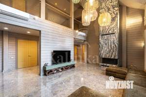 Дом 428м², 2-этажный, участок 32 сот.