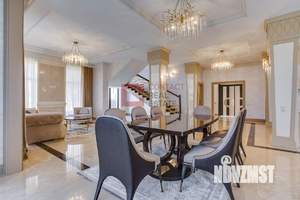 Дом 400м², 2-этажный, участок 12 сот.