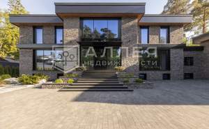 Дом 1700м², 2-этажный, участок 46 сот.