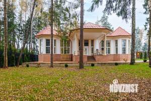 Дом 430м², 2-этажный, участок 15 сот.