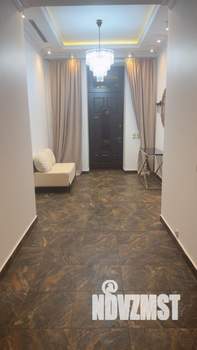 Таунхаус 400м², 3-этажный, участок 5 сот.