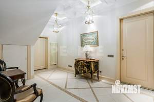 Таунхаус 430м², 3-этажный, участок 3 сот.