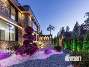 Дом 1700м², 3-этажный, участок 46 сот.