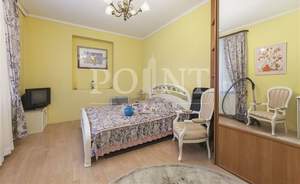 Дом 700м², 2-этажный, участок 13 сот.